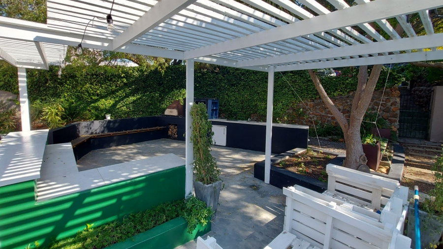 9 Bedroom Property for Sale in Montclair Western Cape